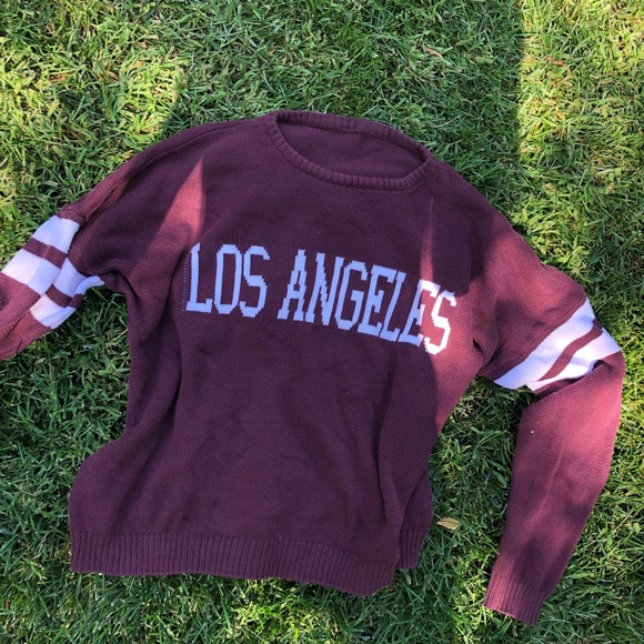 Brandy Melville Sweaters - los angeles sweater - brandy melville Brandy Melville Sweaters - los angeles sweater - brandy melville